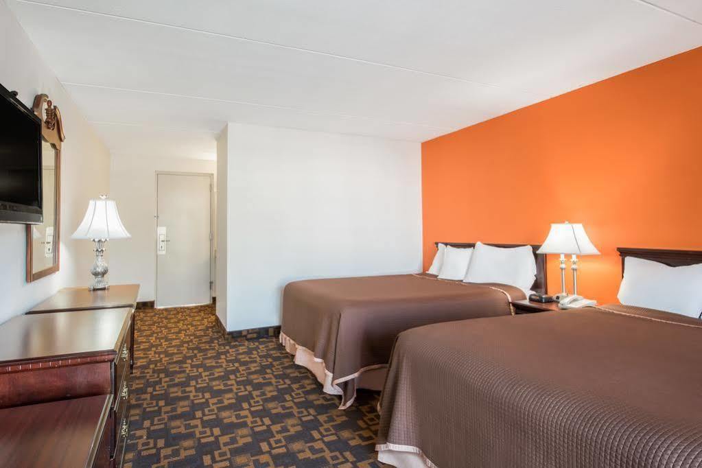 Howard Johnson By Wyndham Hershey Exterior foto
